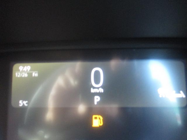 クロスビー ハイブリッドＭＺ　スマートキー、衝突防止機能、プッシュスタート、アイドリングストップ、ステアリングスイッチ、オートライト、オートエアコン、ＬＥＤヘッドライト、シートヒーター、電動パーキング、セーフティサポート搭載車（22枚目）