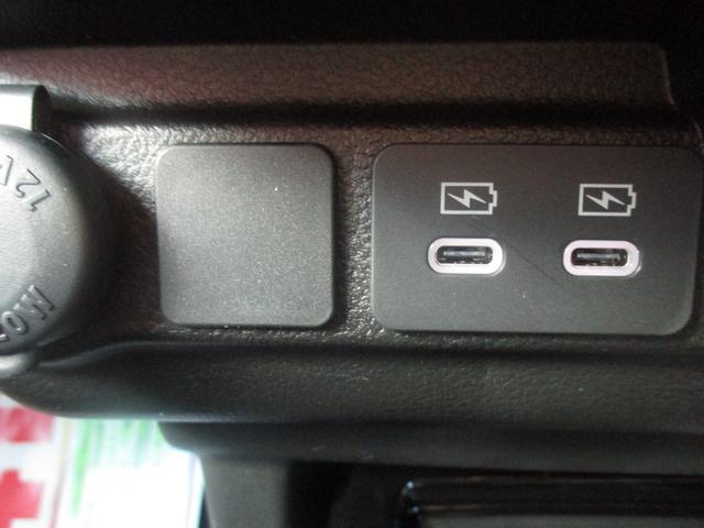 クロスビー ハイブリッドＭＺ　スマートキー、衝突防止機能、プッシュスタート、アイドリングストップ、ステアリングスイッチ、オートライト、オートエアコン、ＬＥＤヘッドライト、シートヒーター、電動パーキング、セーフティサポート搭載車（36枚目）