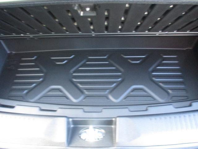 クロスビー ハイブリッドＭＺ　スマートキー、衝突防止機能、プッシュスタート、アイドリングストップ、ステアリングスイッチ、オートライト、オートエアコン、ＬＥＤヘッドライト、シートヒーター、電動パーキング、セーフティサポート搭載車（41枚目）