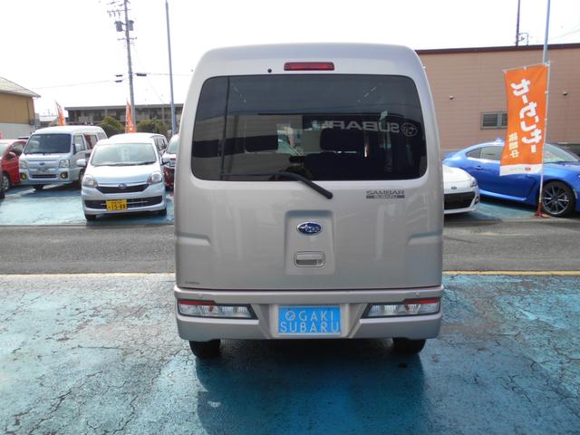サンバーバン ＶＣスマートアシスト　１年保証　５速ＭＴ　禁煙車　ＬＥＤヘッドライト　フォグランプ　エアコン　パワステ　パワーウィンド　キーレス　ＣＤ　ＥＴＣ　電格ミラー　オーバーヘッドシェルフ　サイドバー（22枚目）