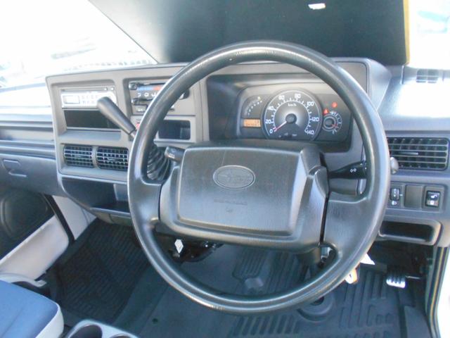 サンバートラック TC-SC スーパーチャージャー オートマ タイヤ4本新品 ワンオーナー エアコン パワステ パワーウィンド キーレス 社外アルミホイール トレーマット バイザー ゲートプロテクター スバルオリジナル 最終モデル(13枚目)