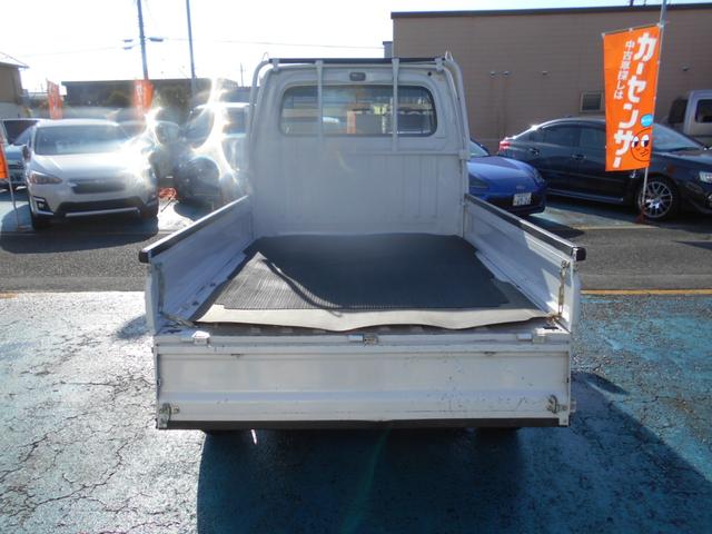 サンバートラック TC-SC スーパーチャージャー オートマ タイヤ4本新品 ワンオーナー エアコン パワステ パワーウィンド キーレス 社外アルミホイール トレーマット バイザー ゲートプロテクター スバルオリジナル 最終モデル(23枚目)