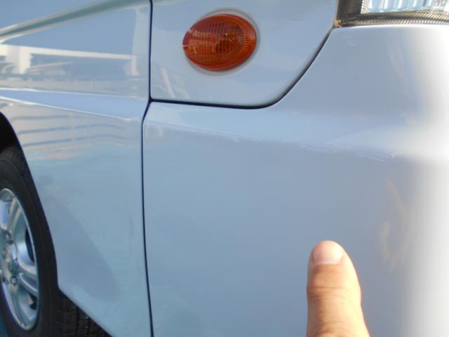 サンバートラック TC-SC スーパーチャージャー オートマ タイヤ4本新品 ワンオーナー エアコン パワステ パワーウィンド キーレス 社外アルミホイール トレーマット バイザー ゲートプロテクター スバルオリジナル 最終モデル(28枚目)