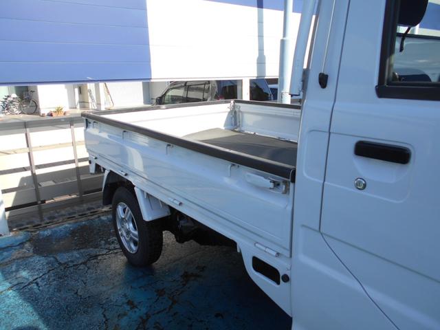 サンバートラック TC-SC スーパーチャージャー オートマ タイヤ4本新品 ワンオーナー エアコン パワステ パワーウィンド キーレス 社外アルミホイール トレーマット バイザー ゲートプロテクター スバルオリジナル 最終モデル(38枚目)