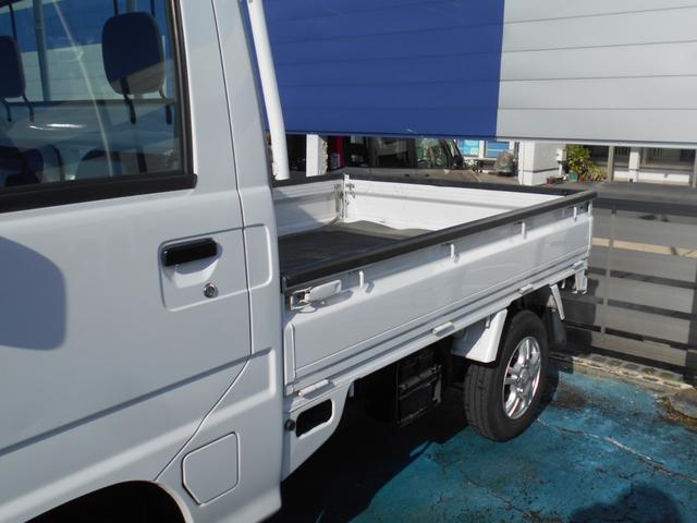 サンバートラック TC-SC スーパーチャージャー オートマ タイヤ4本新品 ワンオーナー エアコン パワステ パワーウィンド キーレス 社外アルミホイール トレーマット バイザー ゲートプロテクター スバルオリジナル 最終モデル(39枚目)