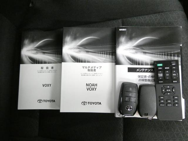 Ｓ－Ｇ　展示・試乗車　ナビ＆ＴＶ　両側電動スライド　メモリーナビ　フルセグ　後席モニター　ドラレコ　ＤＶＤ再生　ミュージックプレイヤー接続可　衝突被害軽減システム　ＥＴＣ　３列シート　スマートキー　キーレス(18枚目)