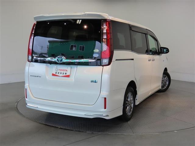 エスクァイア ハイブリッドＧｉ　ハイブリッド　ナビ＆ＴＶ　両側電動スライド　メモリーナビ　フルセグ　後席モニター　バックカメラ　ＤＶＤ再生　ＥＴＣ　３列シート　スマートキー　ＬＥＤヘッドランプ　乗車定員７人　フルエアロ　キーレス（5枚目）