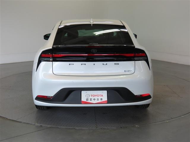 プリウス Ｕ　展示・試乗車　ハイブリッド　フルセグ　バックカメラ　ミュージックプレイヤー接続可　衝突被害軽減システム　ＥＴＣ　スマートキー　ＬＥＤヘッドランプ　アイドリングストップ　オートクルーズコントロール（8枚目）