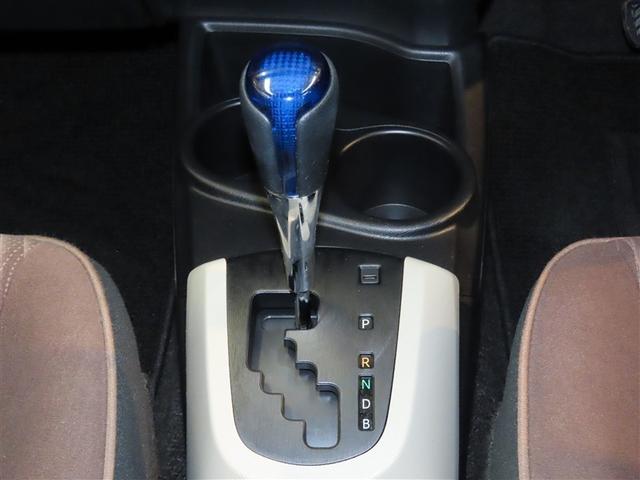 アクア G ハイブリッド ナビ&TV メモリーナビ ワンセグ バックカメラ スマートキー LEDヘッドランプ アイドリングストップ キーレス CD(9枚目)
