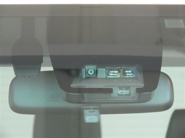 エスクァイア ハイブリッドGi ハイブリッド ナビ&TV 両側電動スライド メモリーナビ フルセグ 後席モニター バックカメラ DVD再生 衝突被害軽減システム ETC 3列シート スマートキー LEDヘッドランプ 乗車定員7人(2枚目)