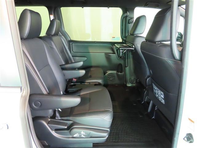 エスクァイア ハイブリッドGi ハイブリッド ナビ&TV 両側電動スライド メモリーナビ フルセグ 後席モニター バックカメラ DVD再生 衝突被害軽減システム ETC 3列シート スマートキー LEDヘッドランプ 乗車定員7人(11枚目)