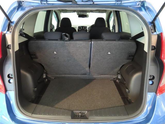 ノート Ｘ　ＤＩＧ－Ｓ　Ｖセレクション＋セーフティ　ナビ＆ＴＶ　メモリーナビ　フルセグ　バックカメラ　ＤＶＤ再生　衝突被害軽減システム　スマートキー　ＬＥＤヘッドランプ　アイドリングストップ　キーレス　アルミホイール　ＣＤ（8枚目）