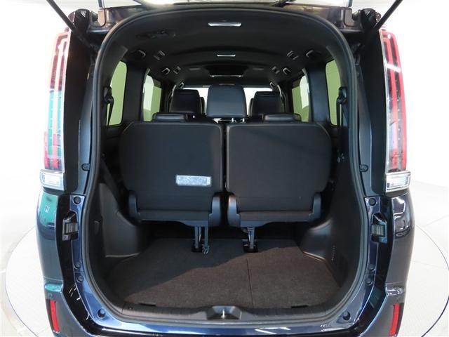 エスクァイア ハイブリッドGi ハイブリッド ナビ&TV 両側電動スライド メモリーナビ フルセグ 後席モニター バックカメラ DVD再生 衝突被害軽減システム ETC 3列シート スマートキー LEDヘッドランプ 乗車定員7人(8枚目)