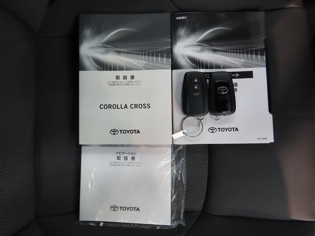 カローラクロス ハイブリッド Z ハイブリッド ナビ&TV メモリーナビ フルセグ バックカメラ ミュージックプレイヤー接続可 衝突被害軽減システム ETC 電動シート スマートキー LEDヘッドランプ アイドリングストップ キーレス(18枚目)