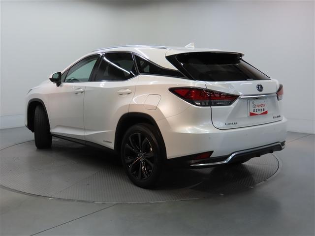 ＲＸ ＲＸ４５０ｈ　バージョンＬ　革シート　ハイブリッド　ナビ＆ＴＶ　メモリーナビ　フルセグ　バックカメラ　ＤＶＤ再生　ミュージックプレイヤー接続可　衝突被害軽減システム　ＥＴＣ　電動シート　スマートキー　ＬＥＤヘッドランプ　キーレス（25枚目）