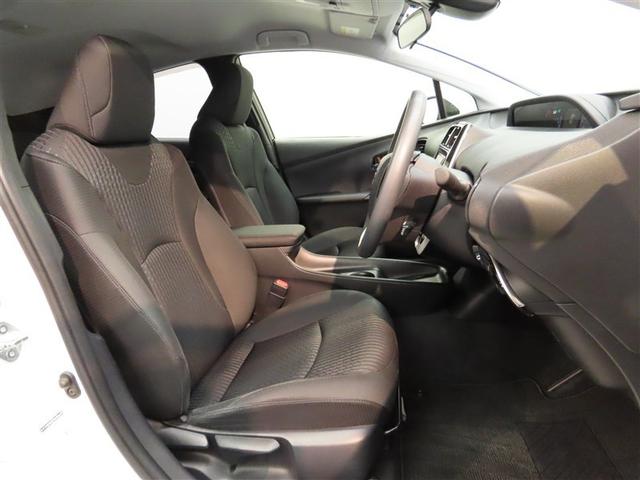 プリウス Ｓ　ハイブリッド　ナビ＆ＴＶ　メモリーナビ　フルセグ　バックカメラ　ＤＶＤ再生　衝突被害軽減システム　ＥＴＣ　スマートキー　ＬＥＤヘッドランプ　アイドリングストップ　オートクルーズコントロール　キーレス（10枚目）