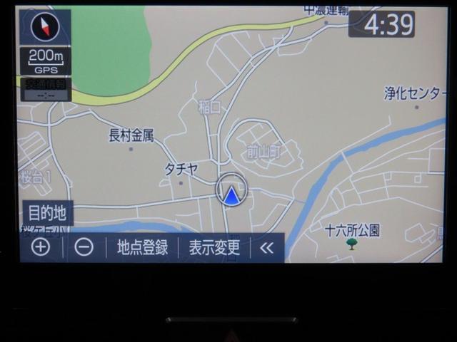 ヤリスクロス ハイブリッドＺ　４ＷＤ　ハイブリッド　ナビ＆ＴＶ　メモリーナビ　フルセグ　バックカメラ　ミュージックプレイヤー接続可　衝突被害軽減システム　ＥＴＣ　電動シート　スマートキー　ＬＥＤヘッドランプ　アイドリングストップ（13枚目）