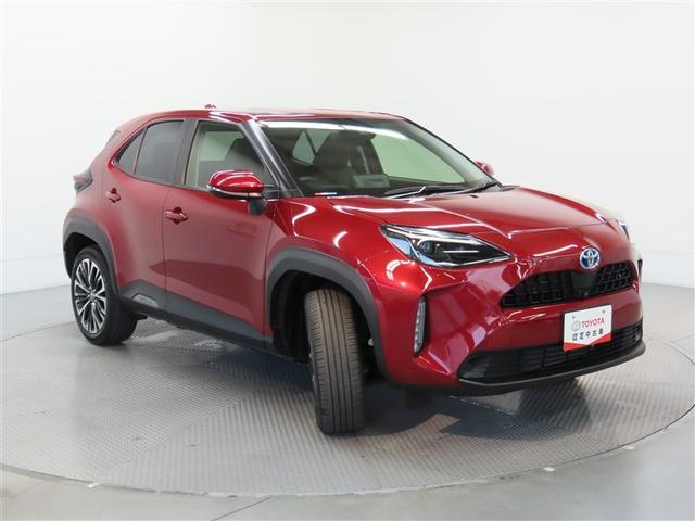 ヤリスクロス ハイブリッドＺ　４ＷＤ　ハイブリッド　ナビ＆ＴＶ　メモリーナビ　フルセグ　バックカメラ　ミュージックプレイヤー接続可　衝突被害軽減システム　ＥＴＣ　電動シート　スマートキー　ＬＥＤヘッドランプ　アイドリングストップ（23枚目）