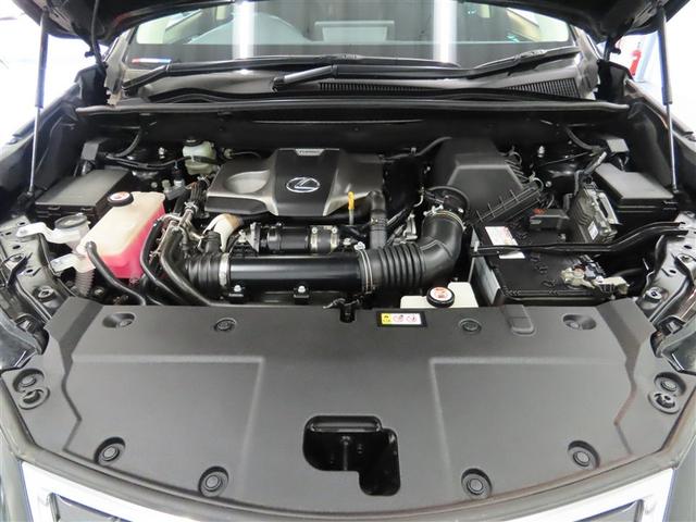 ＮＸ ＮＸ３００　バージョンＬ　革シート　ナビ＆ＴＶ　メモリーナビ　フルセグ　バックカメラ　ＤＶＤ再生　ミュージックプレイヤー接続可　衝突被害軽減システム　ＥＴＣ　電動シート　スマートキー　ＬＥＤヘッドランプ　アイドリングストップ（20枚目）