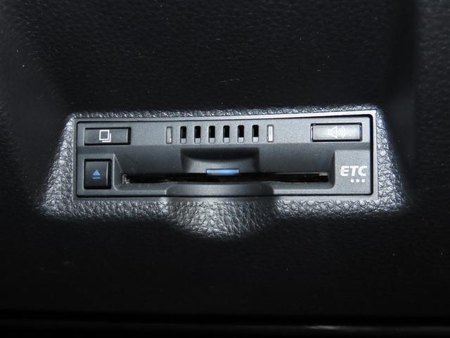 ヤリスクロス ハイブリッドZ ハイブリッド ナビ&TV メモリーナビ フルセグ バックカメラ ミュージックプレイヤー接続可 衝突被害軽減システム ETC 電動シート スマートキー LEDヘッドランプ フルエアロ キーレス(17枚目)