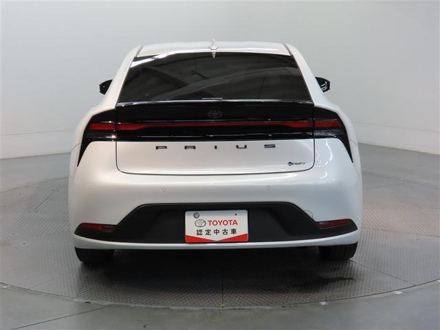 プリウス Ｇ　ハイブリッド　フルセグ　バックカメラ　ミュージックプレイヤー接続可　衝突被害軽減システム　ＥＴＣ　スマートキー　ＬＥＤヘッドランプ　アイドリングストップ　オートクルーズコントロール　キーレス（8枚目）