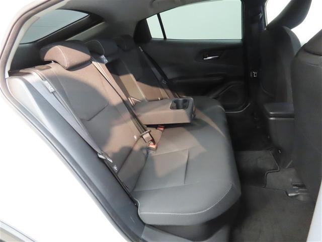 プリウス Ｇ　ハイブリッド　フルセグ　バックカメラ　ミュージックプレイヤー接続可　衝突被害軽減システム　ＥＴＣ　スマートキー　ＬＥＤヘッドランプ　アイドリングストップ　オートクルーズコントロール　キーレス（11枚目）