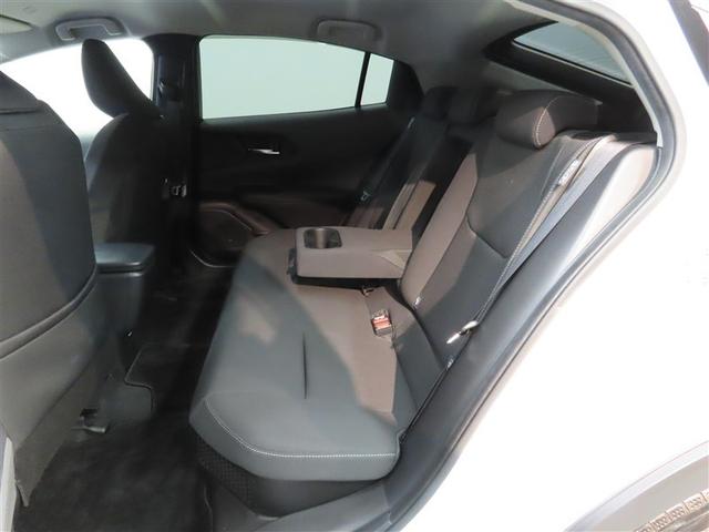 プリウス Ｇ　ハイブリッド　フルセグ　バックカメラ　ミュージックプレイヤー接続可　衝突被害軽減システム　ＥＴＣ　スマートキー　ＬＥＤヘッドランプ　アイドリングストップ　オートクルーズコントロール　キーレス（29枚目）