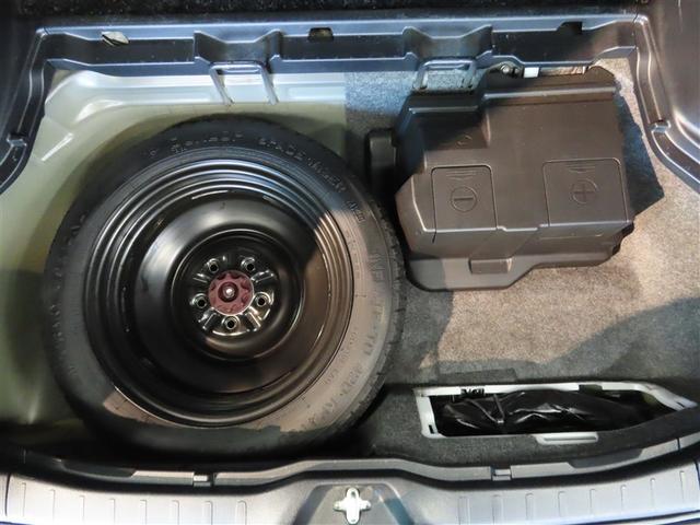 エスクァイア ハイブリッドＧｉ　ブラックテーラード　ハイブリッド　ナビ＆ＴＶ　両側電動スライド　メモリーナビ　フルセグ　バックカメラ　ＤＶＤ再生　衝突被害軽減システム　ＥＴＣ　３列シート　スマートキー　ＬＥＤヘッドランプ　乗車定員７人　キーレス　ＣＤ（39枚目）