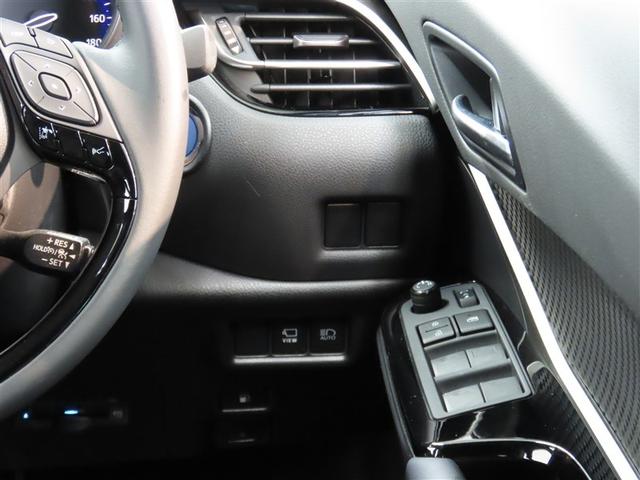 Ｃ－ＨＲ Ｇ　モード　ネロ　セーフティプラス　ハイブリッド　ナビ＆ＴＶ　メモリーナビ　フルセグ　バックカメラ　ミュージックプレイヤー接続可　衝突被害軽減システム　ＥＴＣ　スマートキー　ＬＥＤヘッドランプ　アイドリングストップ　キーレス（16枚目）