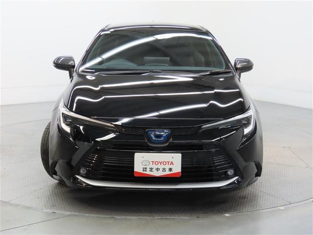 カローラツーリング ハイブリッド　ダブルバイビー　ハイブリッド　ナビ＆ＴＶ　メモリーナビ　フルセグ　バックカメラ　ドラレコ　ミュージックプレイヤー接続可　衝突被害軽減システム　ＥＴＣ　スマートキー　ＬＥＤヘッドランプ　アイドリングストップ　キーレス（5枚目）