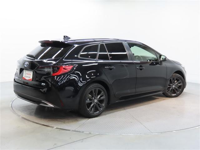 カローラツーリング ハイブリッド　ダブルバイビー　ハイブリッド　ナビ＆ＴＶ　メモリーナビ　フルセグ　バックカメラ　ドラレコ　ミュージックプレイヤー接続可　衝突被害軽減システム　ＥＴＣ　スマートキー　ＬＥＤヘッドランプ　アイドリングストップ　キーレス（7枚目）