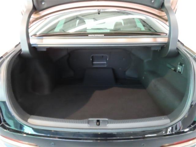 クラウンクロスオーバー Ｇアドバンスド・レザーパッケージ　４ＷＤ　革シート　ハイブリッド　フルセグ　バックカメラ　ドラレコ　ミュージックプレイヤー接続可　衝突被害軽減システム　ＥＴＣ　電動シート　スマートキー　ＬＥＤヘッドランプ　アイドリングストップ（9枚目）