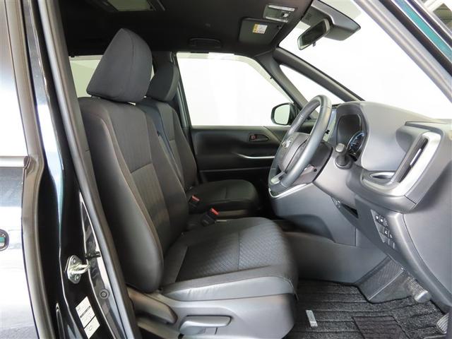 ヴォクシー ハイブリッドＳ－Ｇ　４ＷＤ　展示・試乗車　ハイブリッド　電動スライドドア　フルセグ　後席モニター　バックカメラ　ＤＶＤ再生　ミュージックプレイヤー接続可　衝突被害軽減システム　ＥＴＣ　３列シート　スマートキー　キーレス（10枚目）