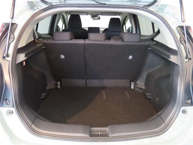 アクア Ｚ　ハイブリッド　メモリーナビ　バックカメラ　ミュージックプレイヤー接続可　衝突被害軽減システム　ＥＴＣ　スマートキー　ＬＥＤヘッドランプ　アイドリングストップ　オートクルーズコントロール　キーレス（9枚目）