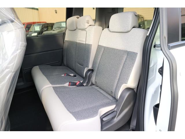 フリード ｅ：ＨＥＶエアー　ＥＸ　ＤＡＭＤ　ＩＳＯＬＡＴＯＲ　ダムドアイソレーター　フェイスチェンジキット　登録済み未使用車　７人乗り　パールホワイト　両側パワースライドドア（27枚目）