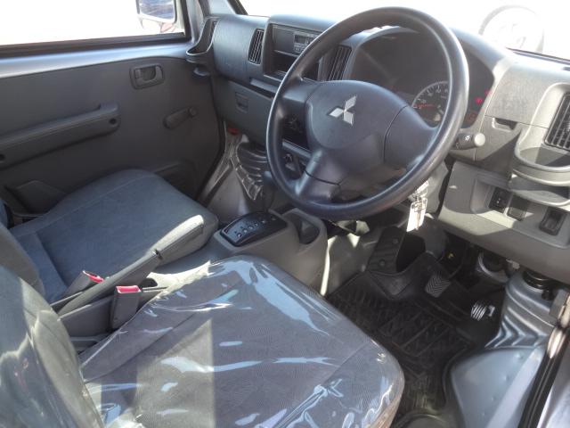 ミニキャブバン ＣＤ　４ＷＤ　オートマチック　標準車（4枚目）