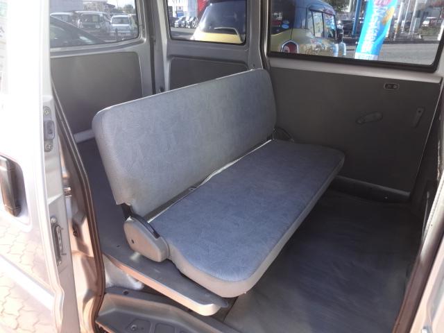 ミニキャブバン ＣＤ　４ＷＤ　オートマチック　標準車（6枚目）