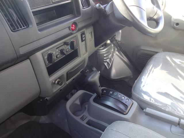 ミニキャブバン ＣＤ　４ＷＤ　オートマチック　標準車（11枚目）