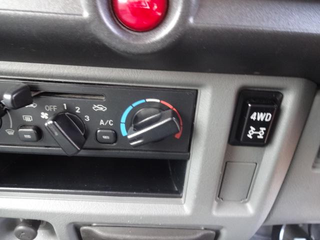クリッパーバン DX 4WD ハイルーフ オートマチック(9枚目)