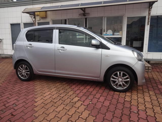 電動格納式ミラー