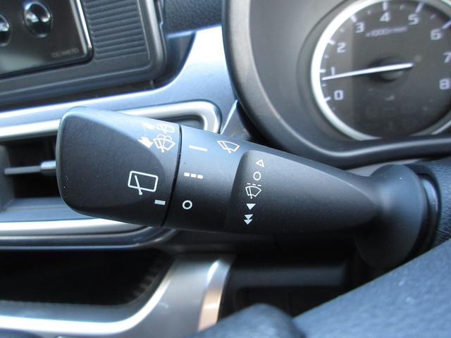 キャスト アクティバＸ　当社下取りワンオーナー　純正ＣＤオーディオ　横滑り防止装置　オートライト　オートエアコン　アイドリングストップ　プッシュスタート　スマートキー　セキュリティアラーム　ベンチシート（20枚目）