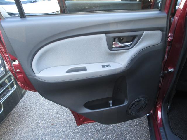 キャスト アクティバＸ　当社下取りワンオーナー　純正ＣＤオーディオ　横滑り防止装置　オートライト　オートエアコン　アイドリングストップ　プッシュスタート　スマートキー　セキュリティアラーム　ベンチシート（30枚目）