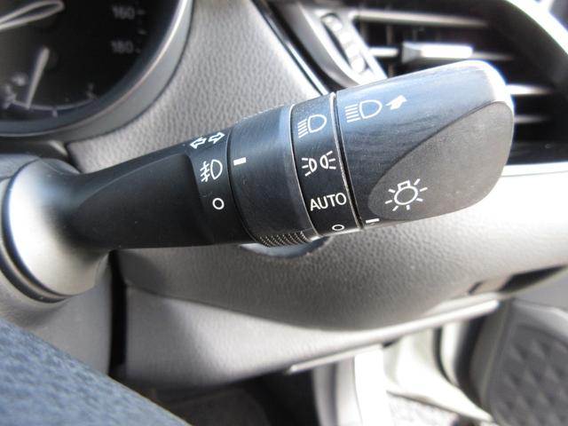 Ｃ－ＨＲ Ｇ　ワンオーナー　ＳＤナビ（ＴＶ／ＣＤ／ＤＶＤ／ＳＤ／Ｍサーバー／Ｂｌｕｅｔｏｏｔｈ）　バックカメラ　ＥＴＣ　レーダークルーズコントロール　ブレーキアシスト　レーンキープアシスト　ＢＳＭ　Ｐソナー（16枚目）