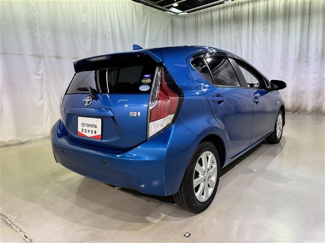 アクア S メモリーナビ フルセグ バックカメラ ETC ドラレコ CD ミュージックプレイヤー接続可 DVD再生 スマートキー キーレス ハイブリッド(6枚目)