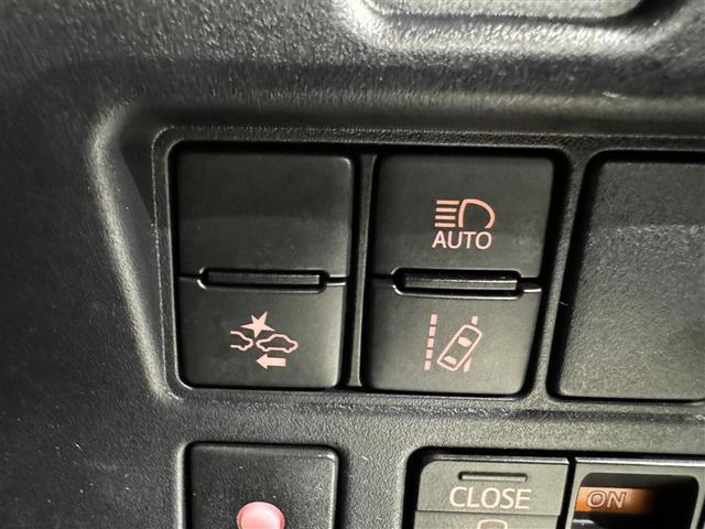 ヴォクシー ZS 煌III 衝突被害軽減システム メモリーナビ フルセグ バックカメラ ETC ドラレコ CD DVD再生 後席モニター オートクルーズコントロール LEDヘッドランプ 両側電動スライド 乗車定員7人 3列シート(21枚目)