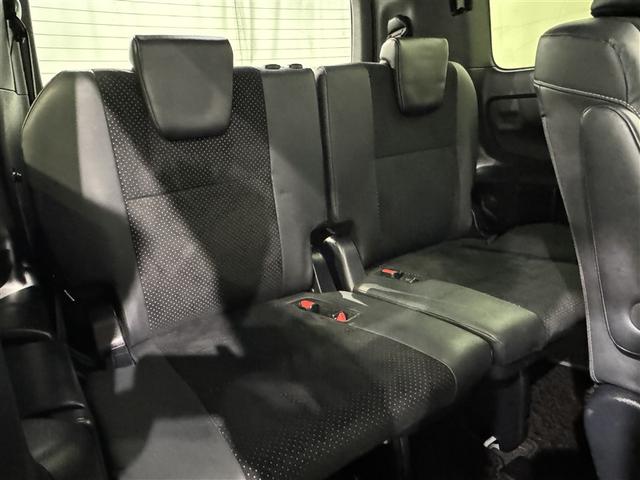 ヴォクシー ZS 煌III 衝突被害軽減システム メモリーナビ フルセグ バックカメラ ETC ドラレコ CD DVD再生 後席モニター オートクルーズコントロール LEDヘッドランプ 両側電動スライド 乗車定員7人 3列シート(30枚目)