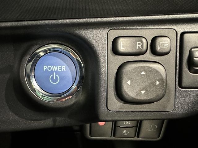 アクア Ｓ　衝突被害軽減システム　メモリーナビ　フルセグ　バックカメラ　ＥＴＣ　ＣＤ　ミュージックプレイヤー接続可　ＤＶＤ再生　スマートキー　キーレス　ハイブリッド（20枚目）