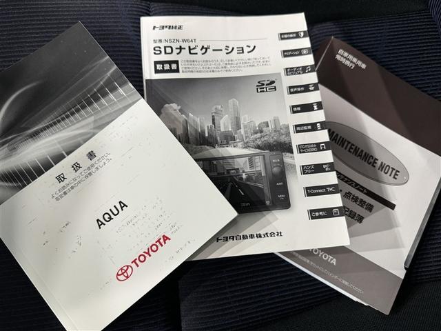 アクア Ｓ　衝突被害軽減システム　メモリーナビ　フルセグ　バックカメラ　ＥＴＣ　ＣＤ　ミュージックプレイヤー接続可　ＤＶＤ再生　スマートキー　キーレス　ハイブリッド（27枚目）