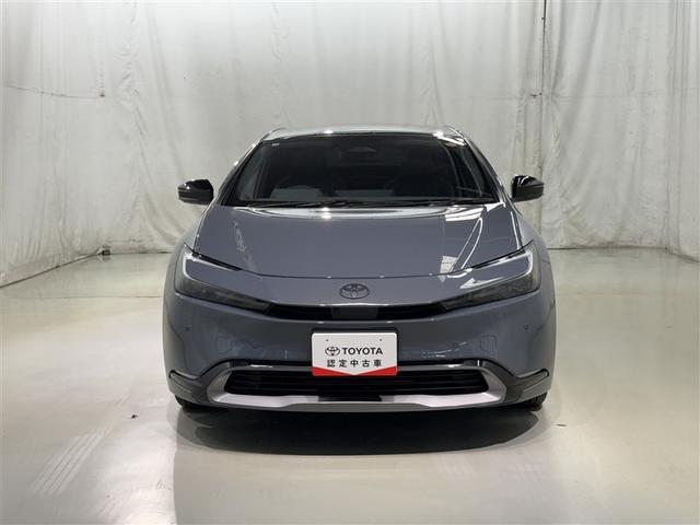 プリウス Z 衝突被害軽減システム フルセグ バックカメラ ETC ドラレコ ミュージックプレイヤー接続可 サンルーフ 電動シート オートクルーズコントロール LEDヘッドランプ スマートキー(3枚目)