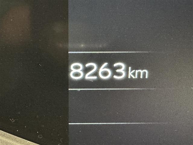 プリウス Z 衝突被害軽減システム フルセグ バックカメラ ETC ドラレコ ミュージックプレイヤー接続可 サンルーフ 電動シート オートクルーズコントロール LEDヘッドランプ スマートキー(26枚目)